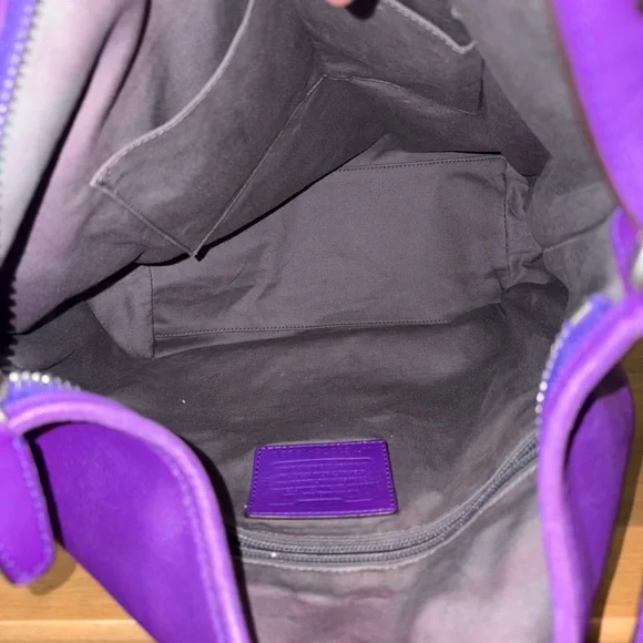 Coach 19893 Legacy Hobo Duffle Bag Ultraviolet Purple - Picture 4 of 9